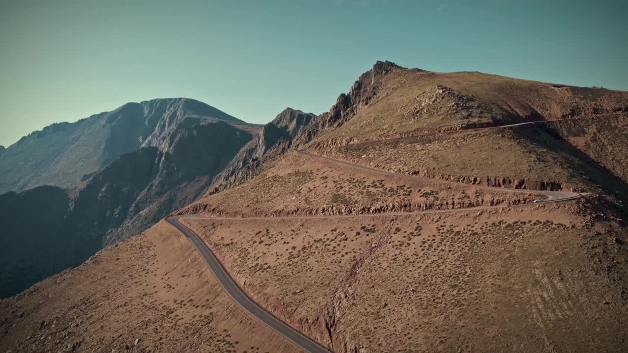 Przejęcie kontroli: Prototyp Audi e-tron - test rekuperacji