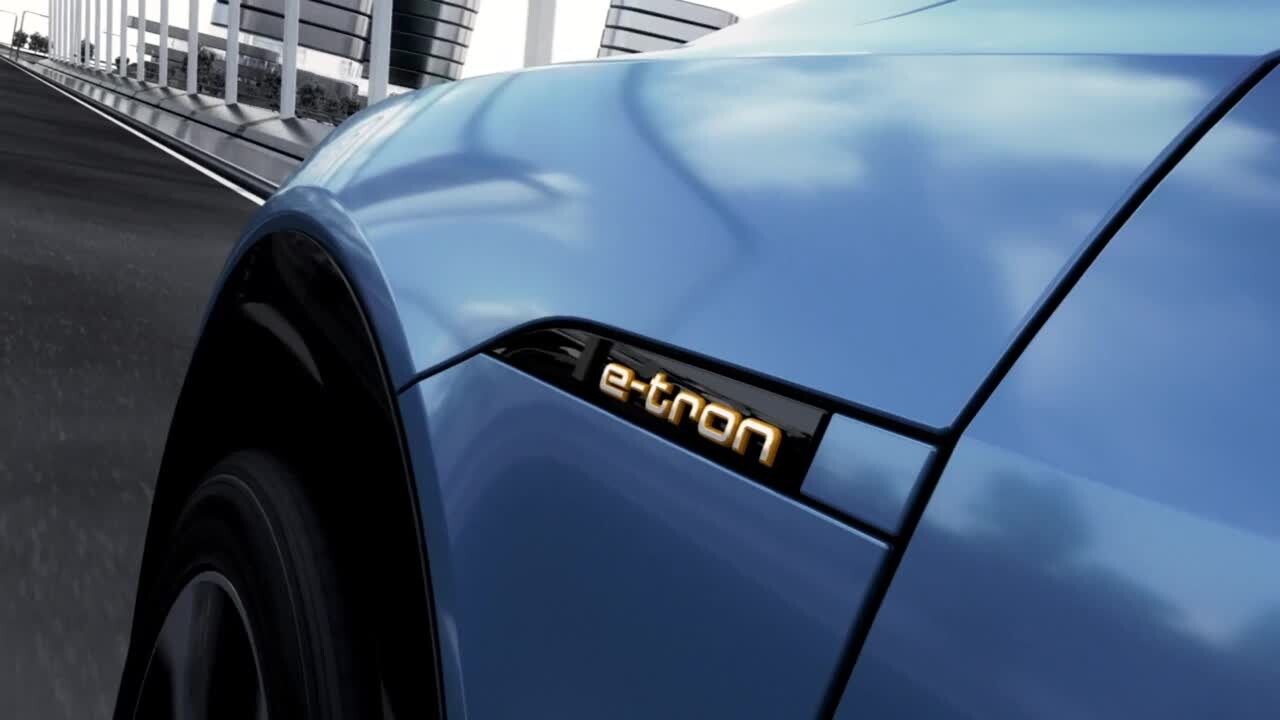 Charging and safety of the Audi e-tron