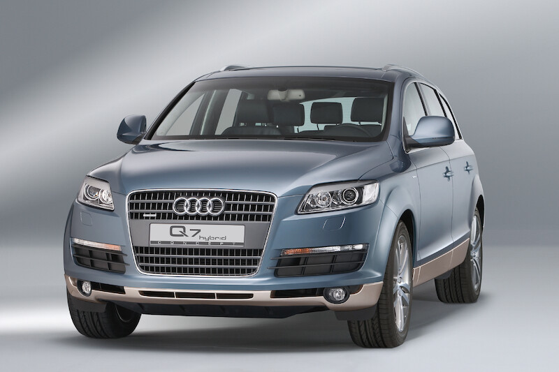 Audi Q7 hybrid concept quattro