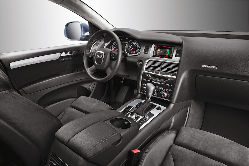 Audi Q7 hybrid concept quattro