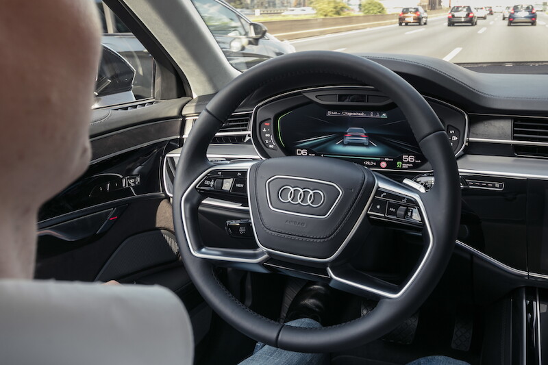 Kolejny poziom zautomatyzowanego prowadzenia: pilot jazdy w korkach Audi AI