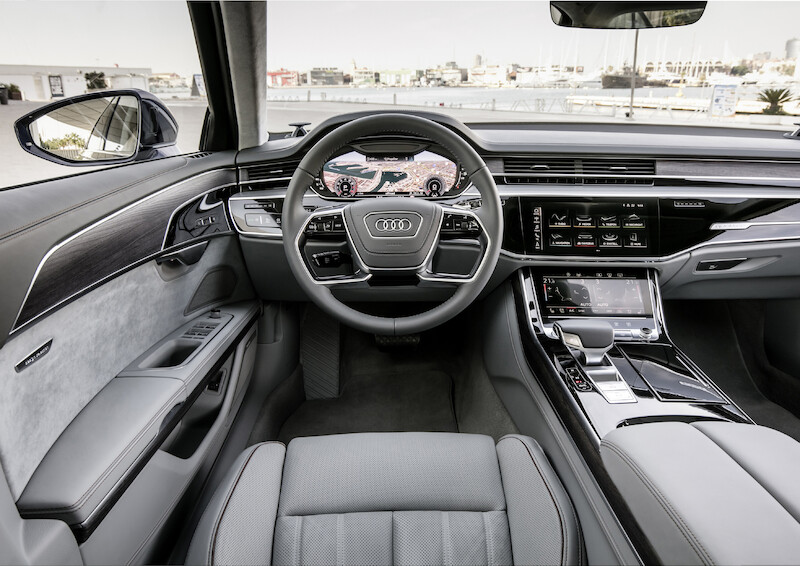 Audi A8 -