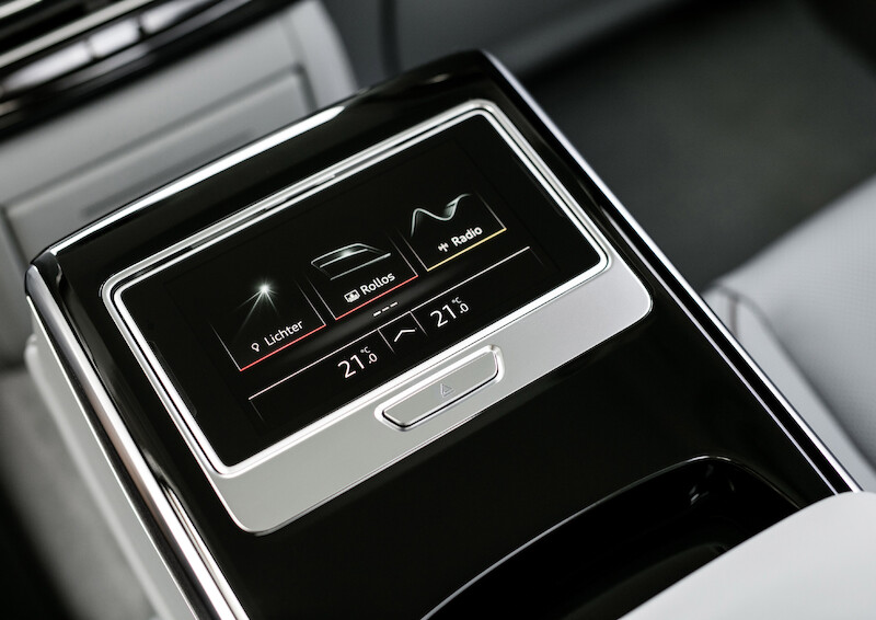 Audi A8 -