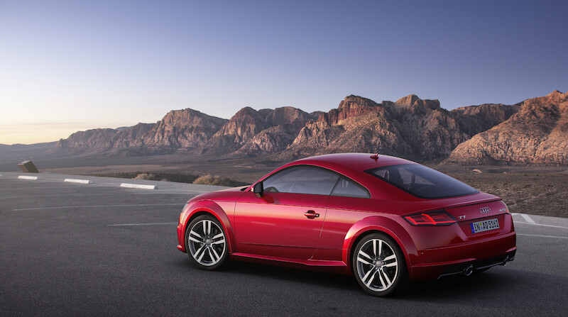 Nowe Audi TT i Audi TTS - odświeżenie ikony stylistyki