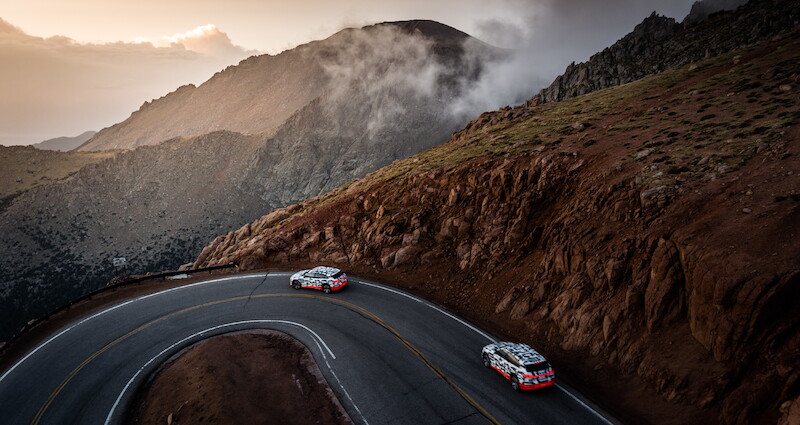 Przejęcie kontroli: Prototyp Audi e-tron - test rekuperacji