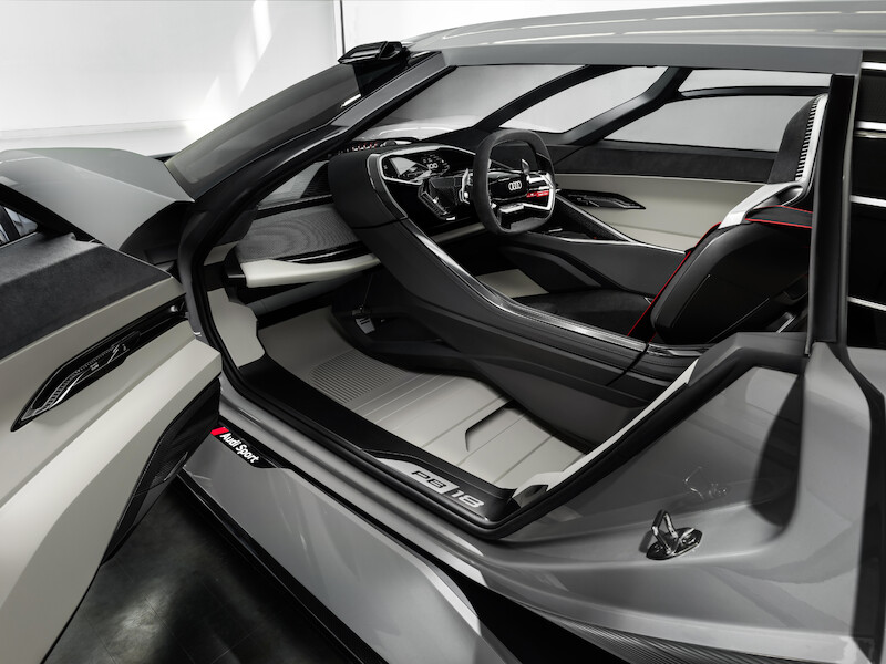 Światowa premiera w Pebble Beach – studyjne Audi PB18 e-tron