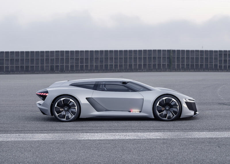 Światowa premiera w Pebble Beach – studyjne Audi PB18 e-tron