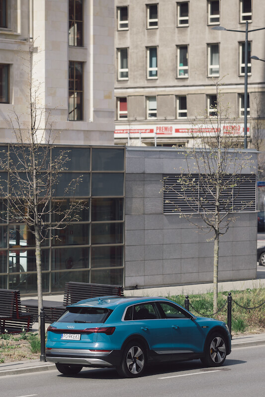 Audi e-tron