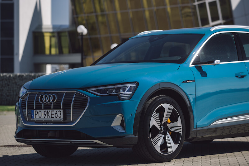 Audi e-tron