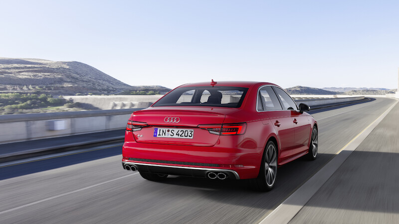 Audi S4 Limousine