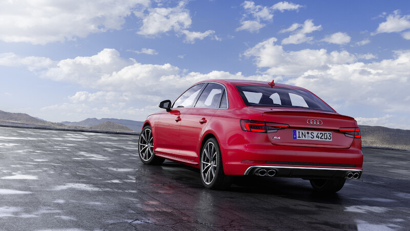 Audi S4 Limousine