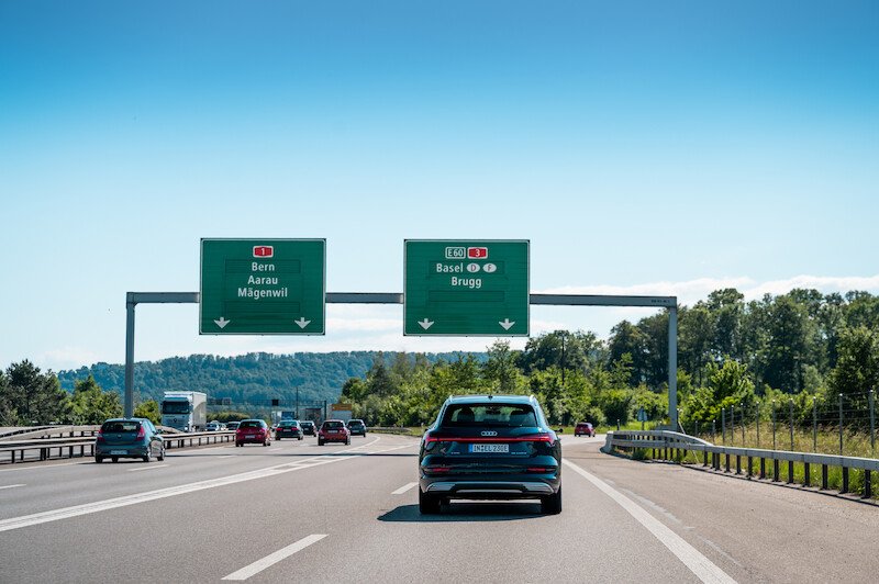 Dziesięć państw w 24 godziny: Audi e-tron w drodze