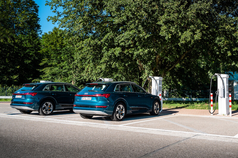 Dziesięć państw w 24 godziny: Audi e-tron w drodze