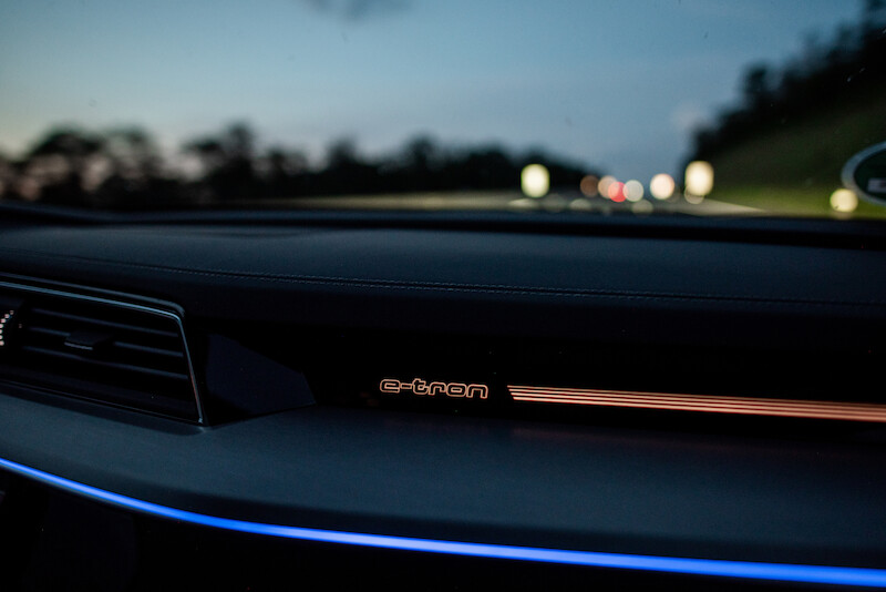 Dziesięć państw w 24 godziny: Audi e-tron w drodze