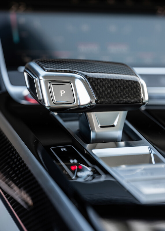 Nowe Audi S8 - ekscytujące osiągi samochodu klasy luksusowej