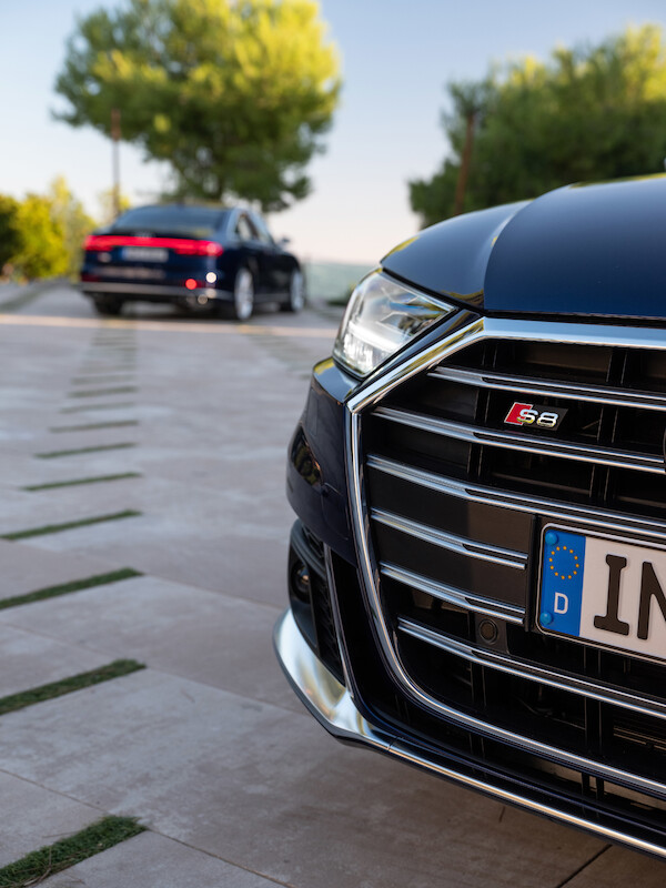 Nowe Audi S8 - ekscytujące osiągi samochodu klasy luksusowej