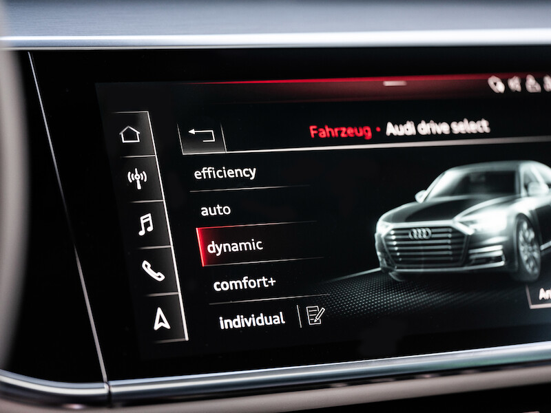 Nowe Audi S8 - ekscytujące osiągi samochodu klasy luksusowej