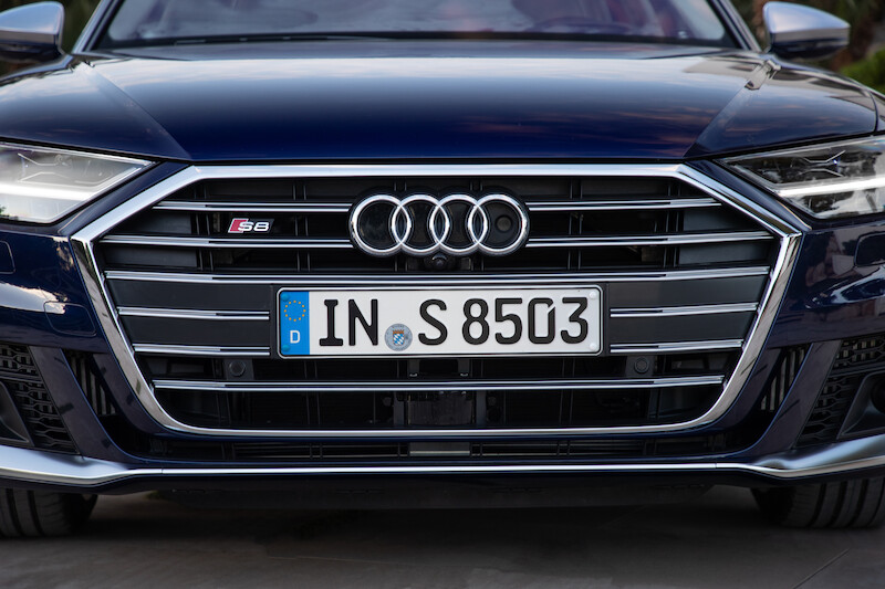 Nowe Audi S8 - ekscytujące osiągi samochodu klasy luksusowej