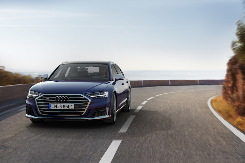 Nowe Audi S8 - ekscytujące osiągi samochodu klasy luksusowej