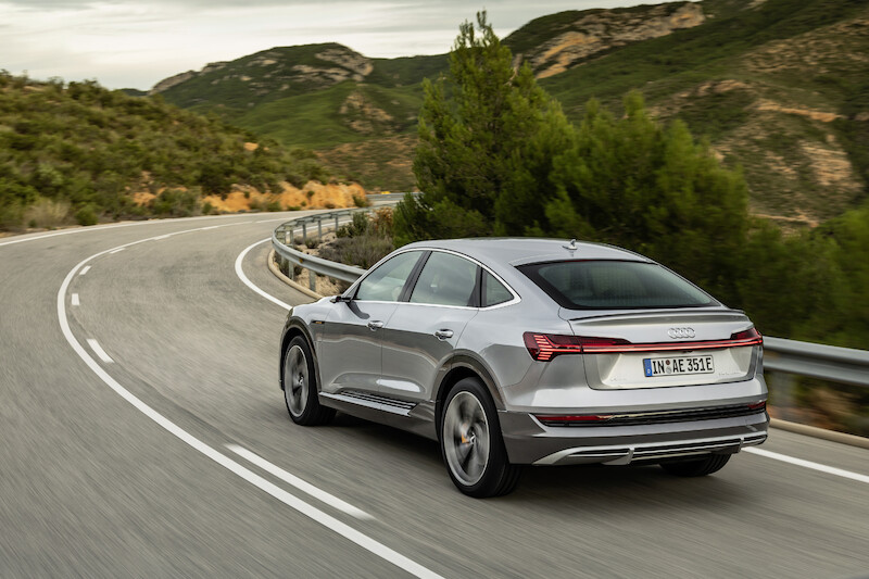 SUV coupé z rodziny pojazdów e-tron: Audi e-tron Sportback