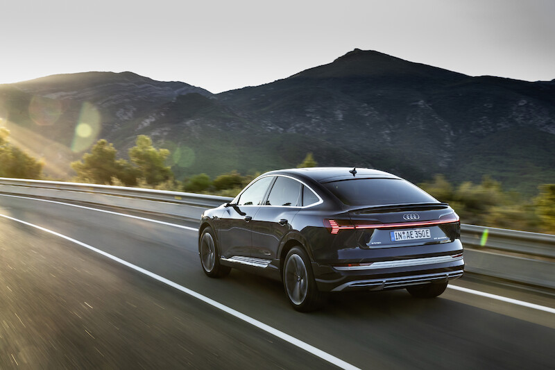 SUV coupé z rodziny pojazdów e-tron: Audi e-tron Sportback