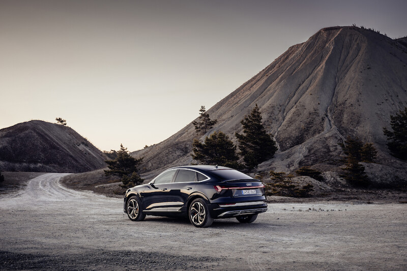 SUV coupé z rodziny pojazdów e-tron: Audi e-tron Sportback