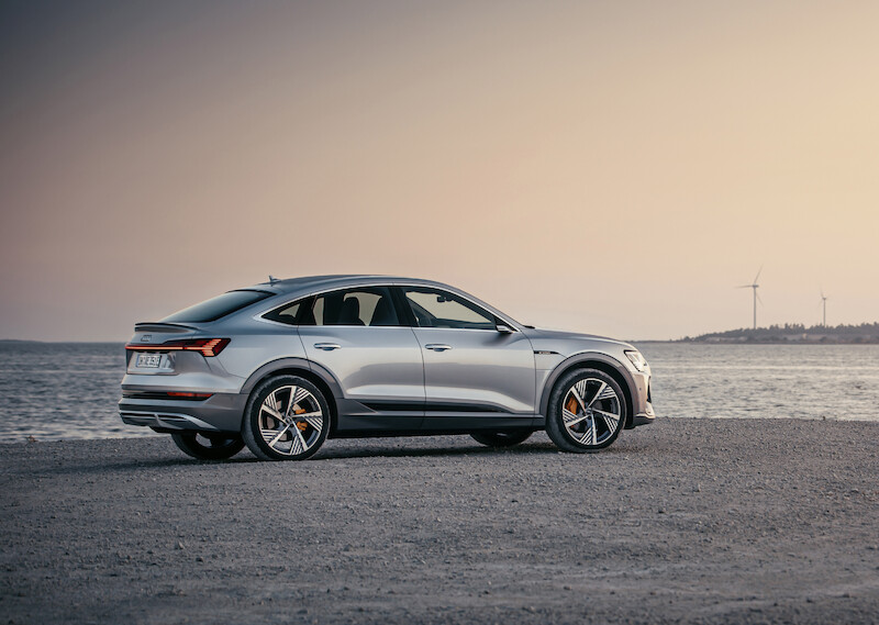 SUV coupé z rodziny pojazdów e-tron: Audi e-tron Sportback