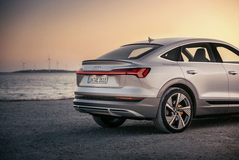 SUV coupé z rodziny pojazdów e-tron: Audi e-tron Sportback
