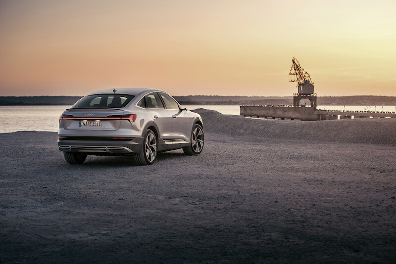 SUV coupé z rodziny pojazdów e-tron: Audi e-tron Sportback