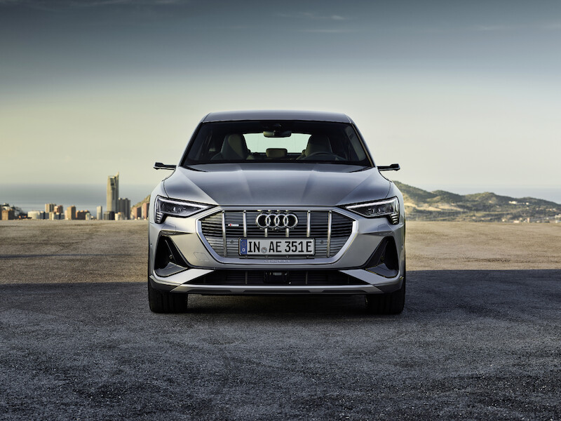 SUV coupé z rodziny pojazdów e-tron: Audi e-tron Sportback