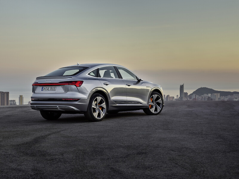 SUV coupé z rodziny pojazdów e-tron: Audi e-tron Sportback