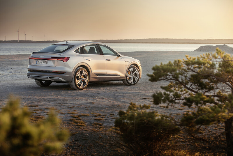 SUV coupé z rodziny pojazdów e-tron: Audi e-tron Sportback