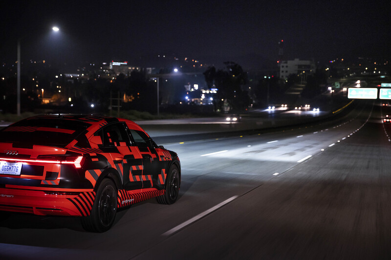 SUV coupé z rodziny pojazdów e-tron: Audi e-tron Sportback