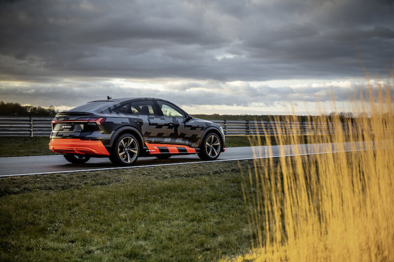 Dynamiczne, zwinne i elektryczne: Audi przedstawia koncepcję napędu dla modeli e-tron S