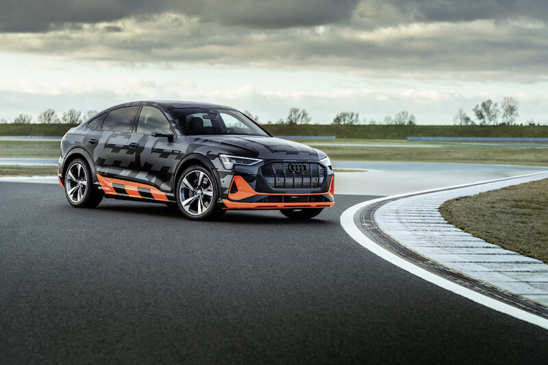 Dynamiczne, zwinne i elektryczne: Audi przedstawia koncepcję napędu dla modeli e-tron S