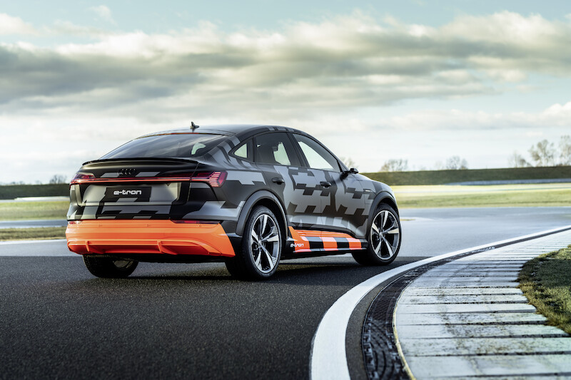 Dynamiczne, zwinne i elektryczne: Audi przedstawia koncepcję napędu dla modeli e-tron S