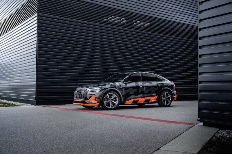 Dynamiczne, zwinne i elektryczne: Audi przedstawia koncepcję napędu dla modeli e-tron S