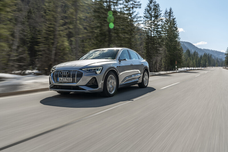 SUV coupé uzupełnia rodzinę pojazdów e-tron: Audi e-tron Sportback