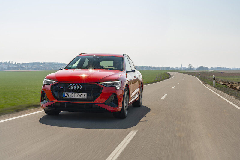 SUV coupé uzupełnia rodzinę pojazdów e-tron: Audi e-tron Sportback
