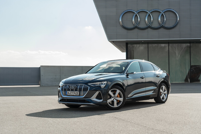 SUV coupé uzupełnia rodzinę pojazdów e-tron: Audi e-tron Sportback