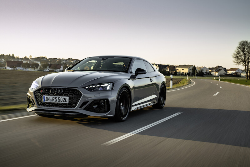 Czysta dynamika w nowej odsłonie: Audi RS 5 Coupé i Audi RS 5 Sportback