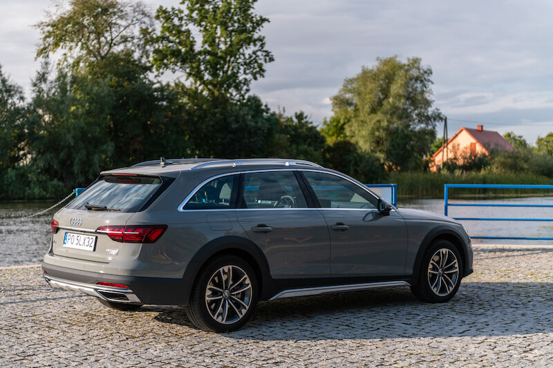 Audi A4 allroad quattro