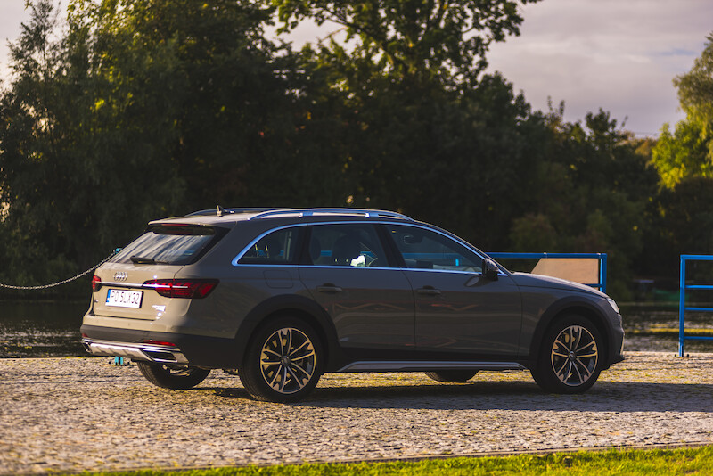 Audi A4 allroad quattro