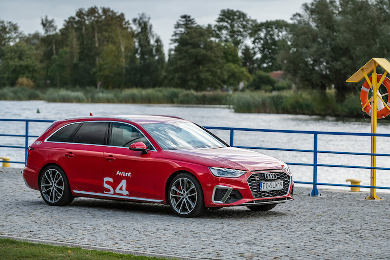 Audi S4 Avant