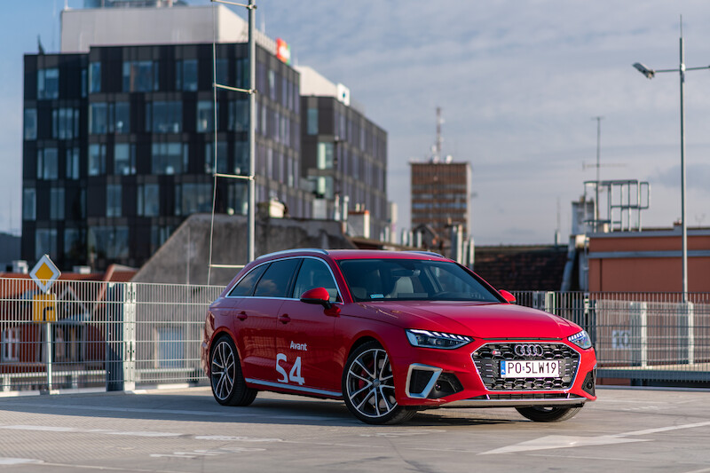 Audi S4 Avant
