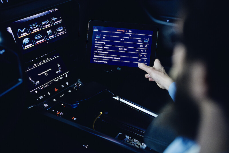 Samochody elektryczne jako część transformacji energetycznej: Audi prowadzi badania nad techniką ładowania dwukierunkowego