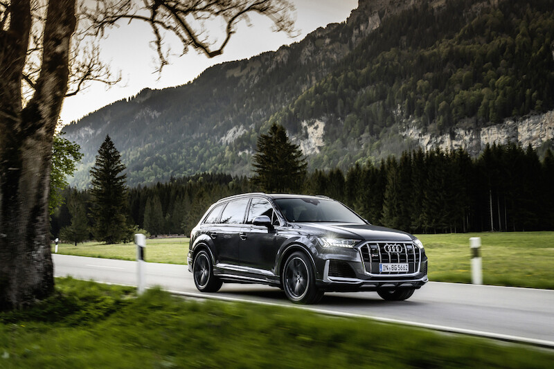 Najwyższa wydajność: Audi SQ7 i Audi SQ8 z silnikiem V8 TFSI