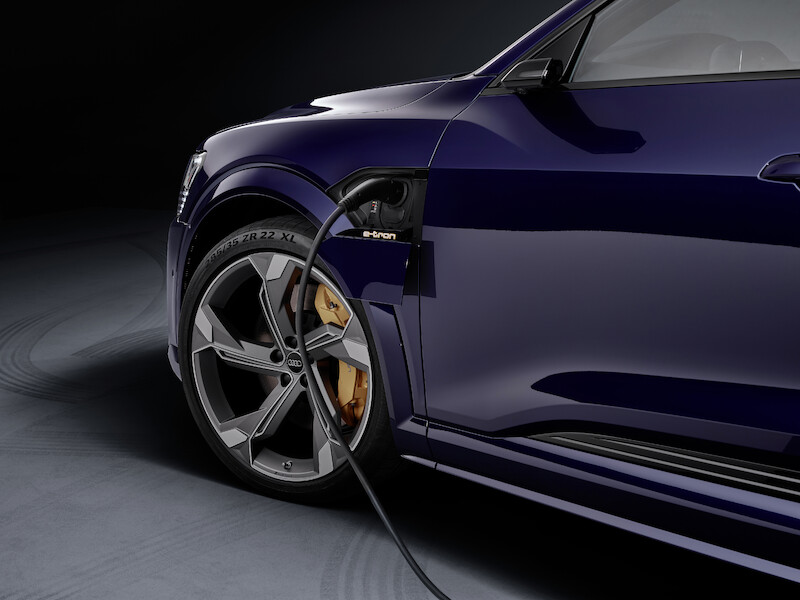 Audi e-tron S
