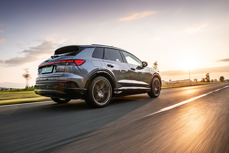 Audi Q4 e-tron - motion