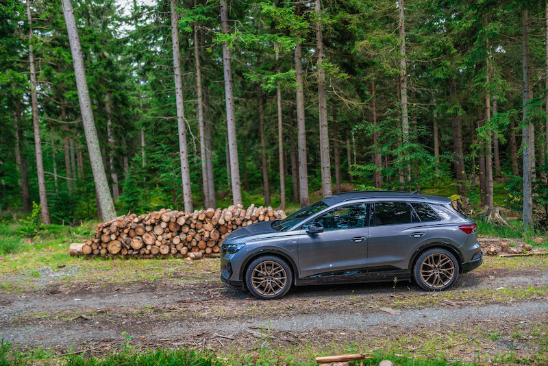 Audi Q4 e-tron - motion